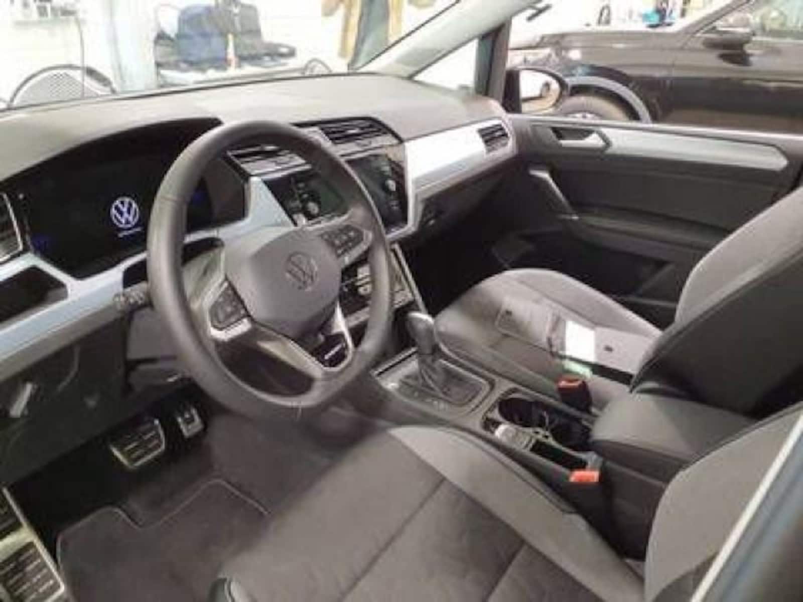 Volkswagen Touran – Bild 4