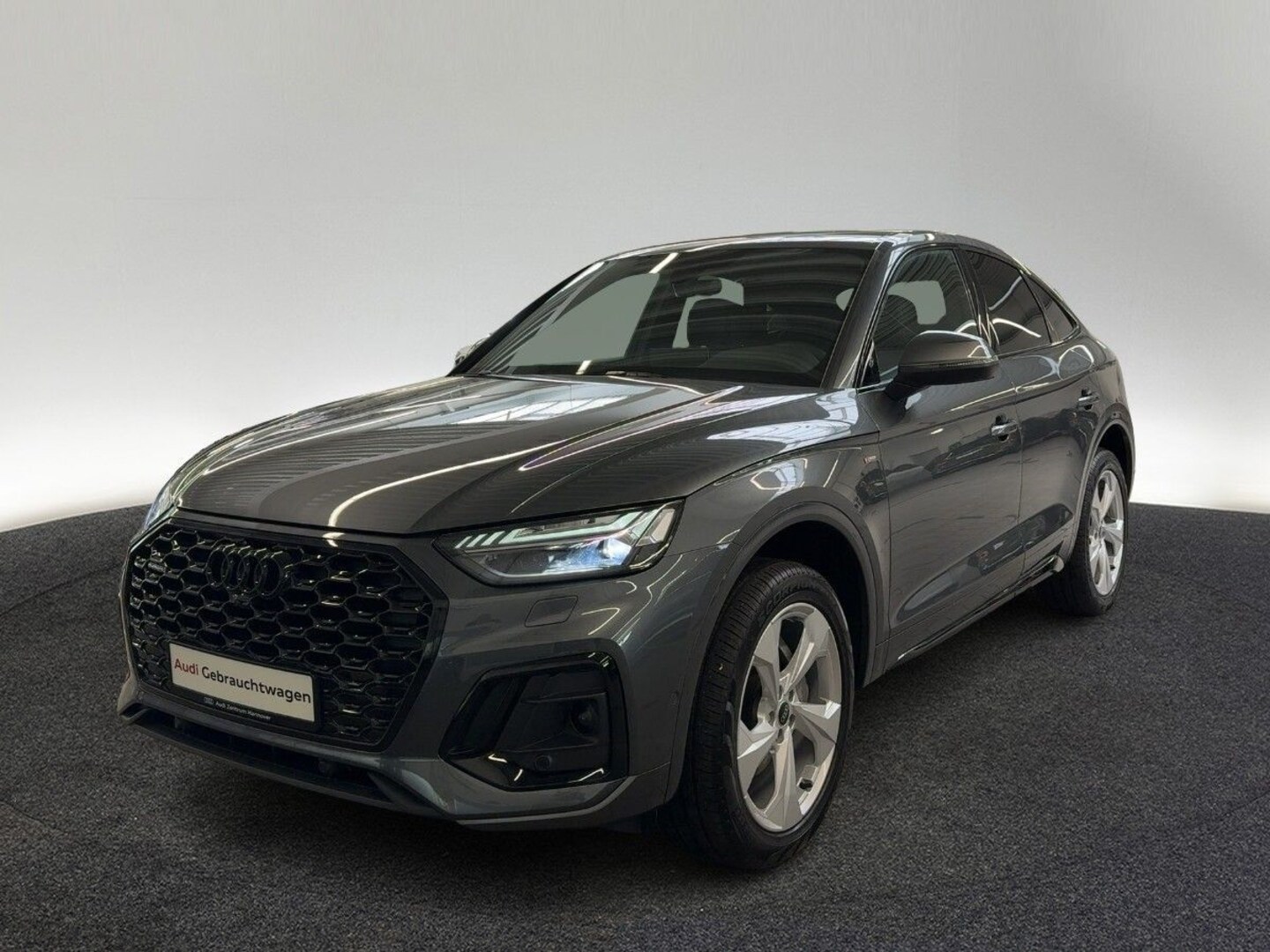 Bild über Audi Q5 Sportback 40 TDI quattro S tronic - für weitere Informationen kontaktieren Sie den Audi Partner