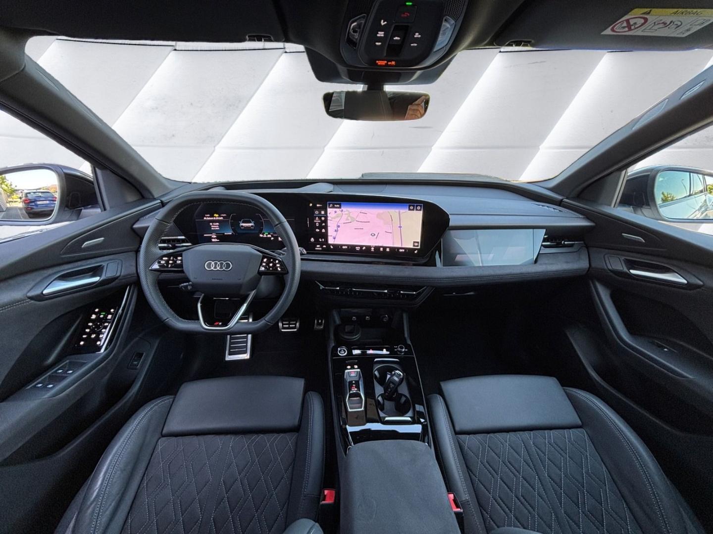 Image about Audi Q6 SUV e-tron e-tron quattro
