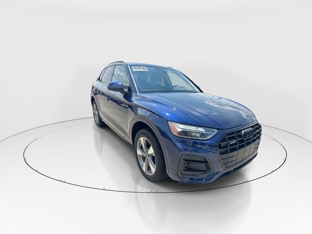 Used 2025 Audi Q5 Premium with VIN WA1ABAFY6S2012866 for sale in Kansas City