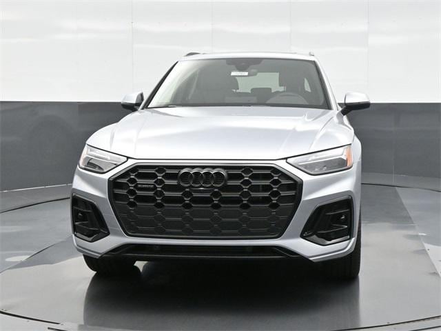 Used 2024 Audi Q5 Premium Plus with VIN WA1E2AFY7R2151724 for sale in Kansas City