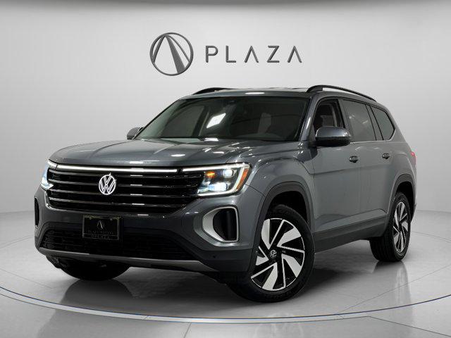 2024 Volkswagen Atlas SE w/Tech