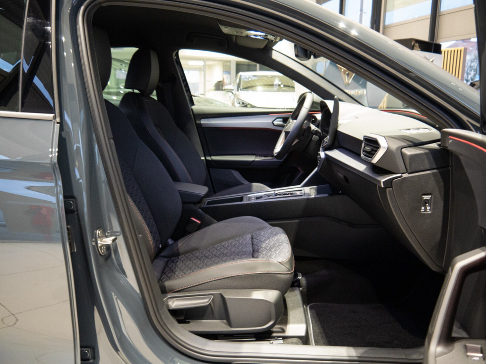 SEAT Leon – Bild 2