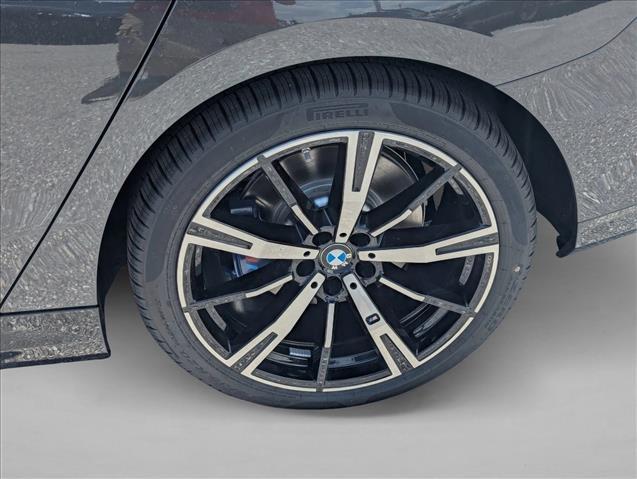 2026 BMW 5 Series 530i - Photo 9