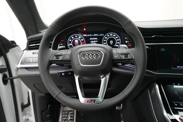 2027 Audi RS Q8 SUV performance