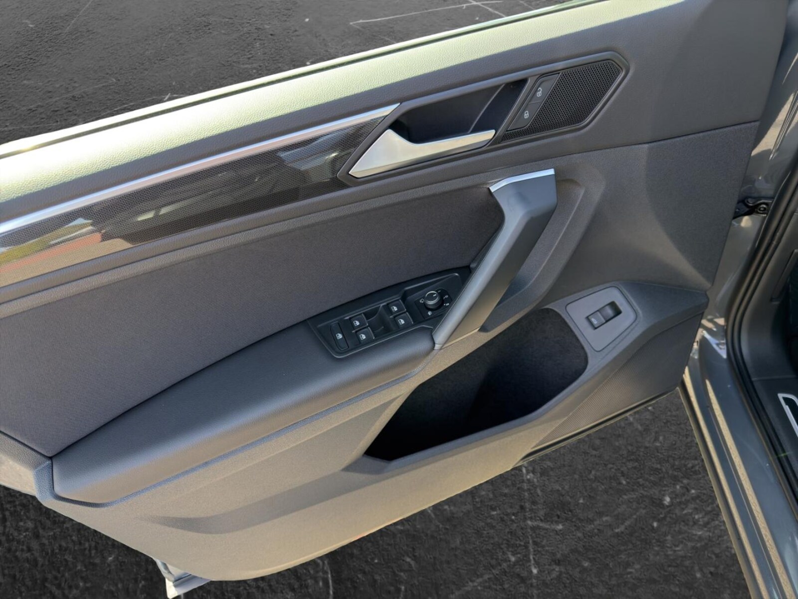 Volkswagen Tiguan – Bild 6