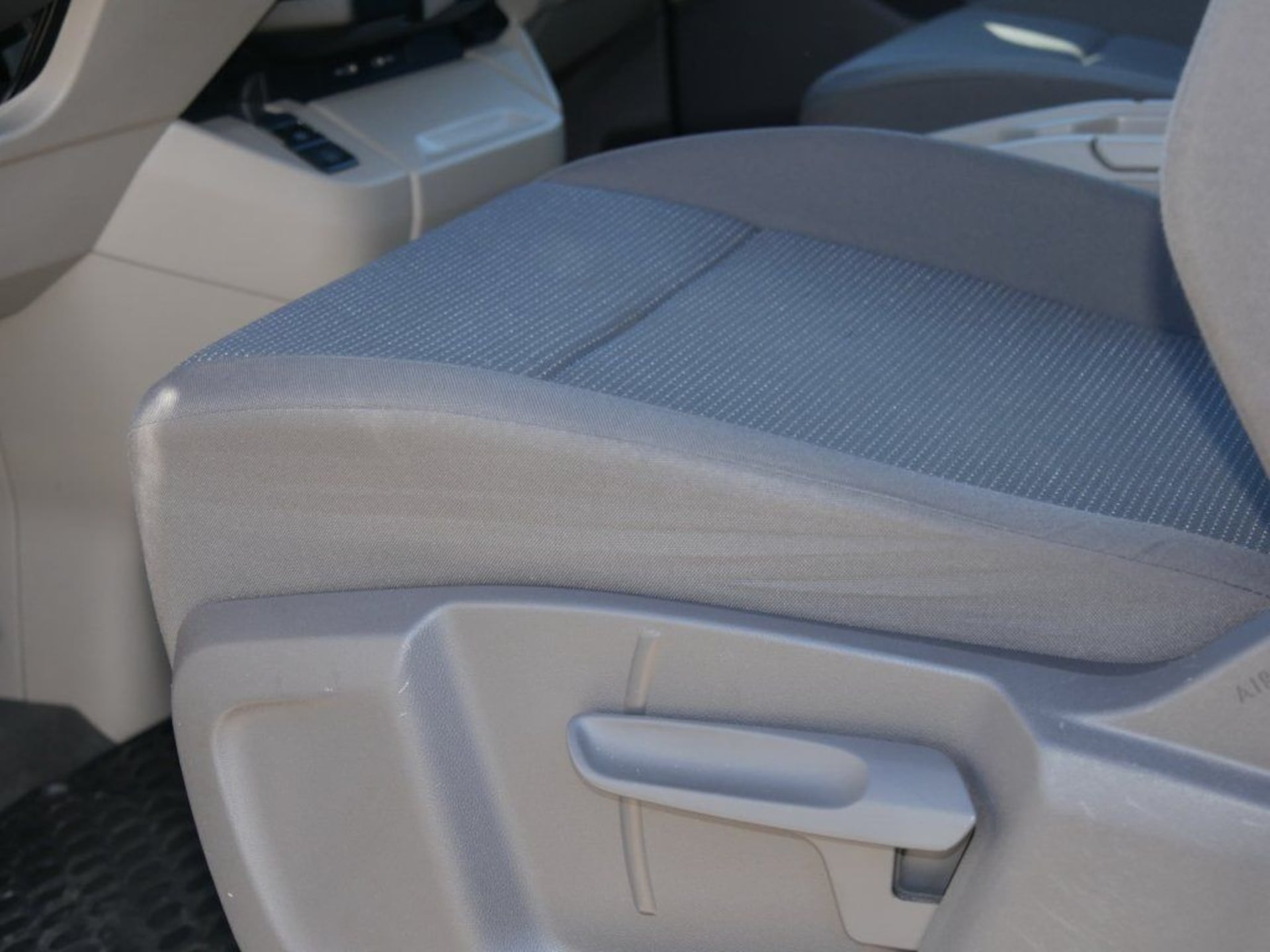Volkswagen Multivan Basis-Modell