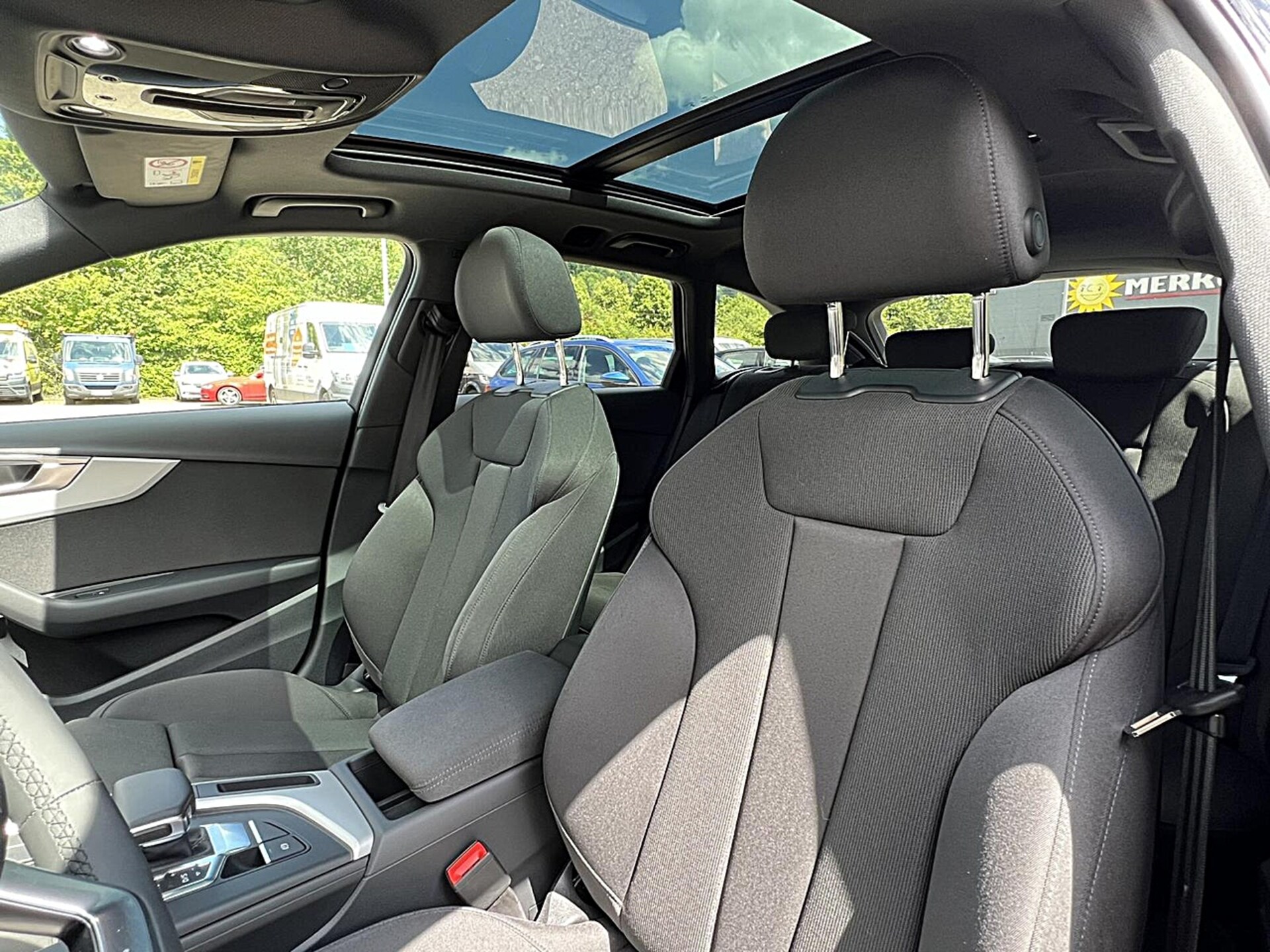 Audi A4 Avant S line