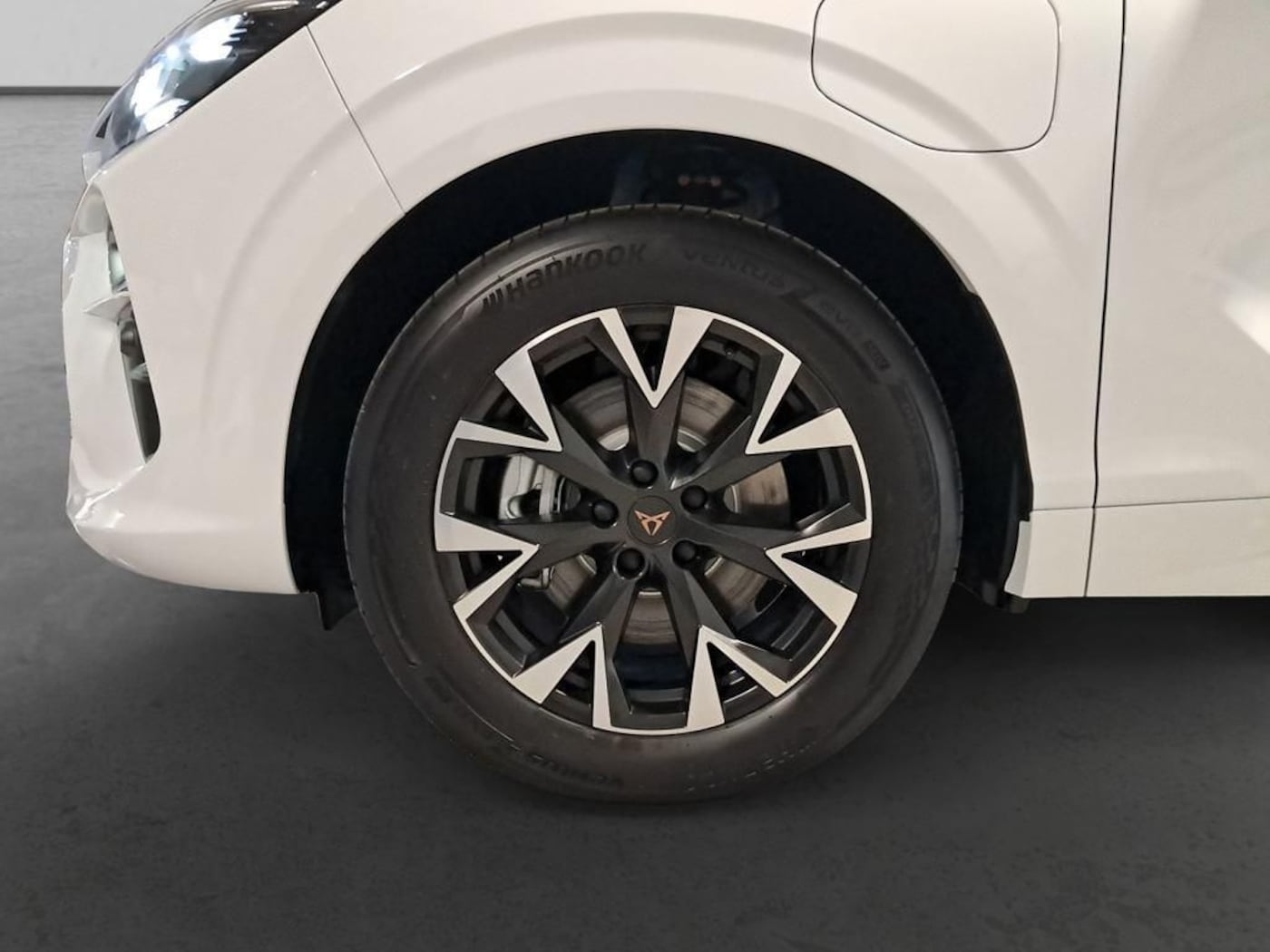 CUPRA Terramar 1.5 TSI e-Hybrid DSG 150 kW (204 CV) — photo 8