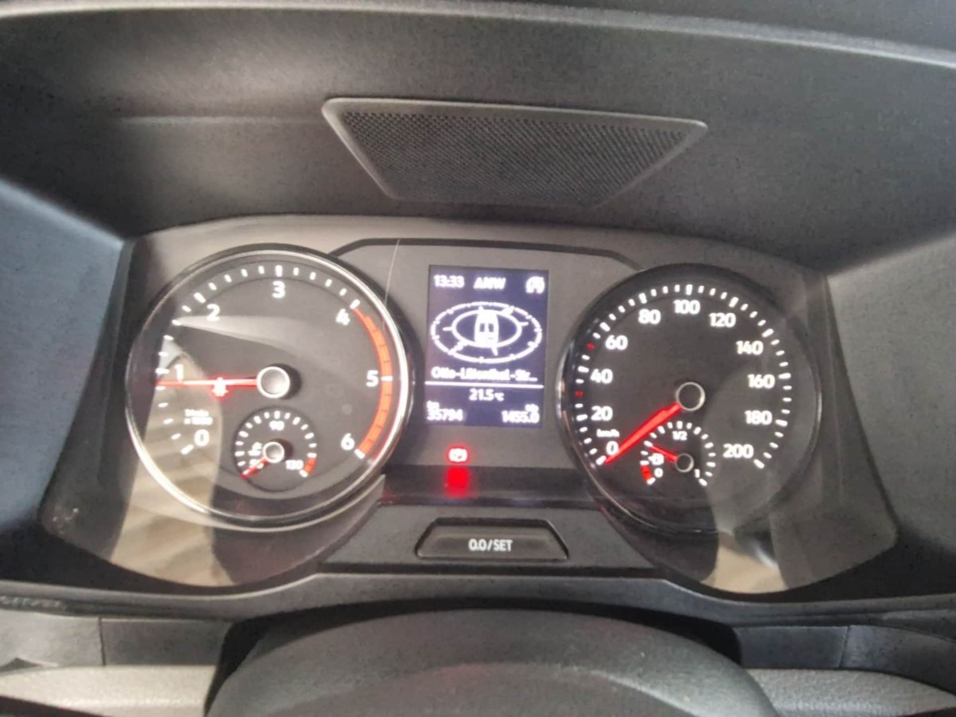 Volkswagen Crafter Kasten mittlerer Radstand