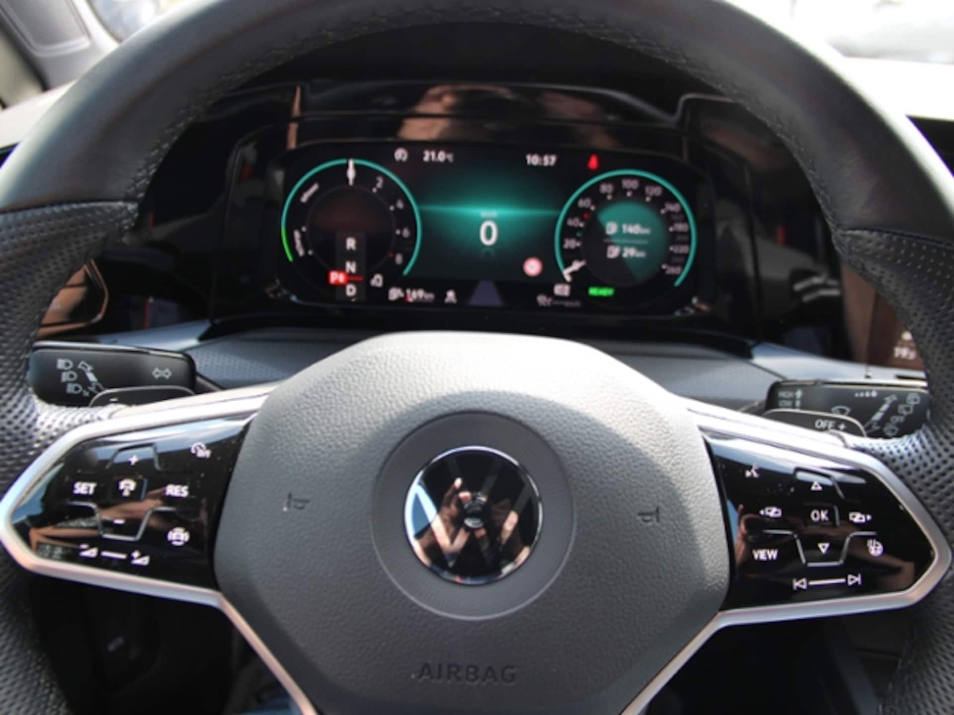 Volkswagen Golf GTE