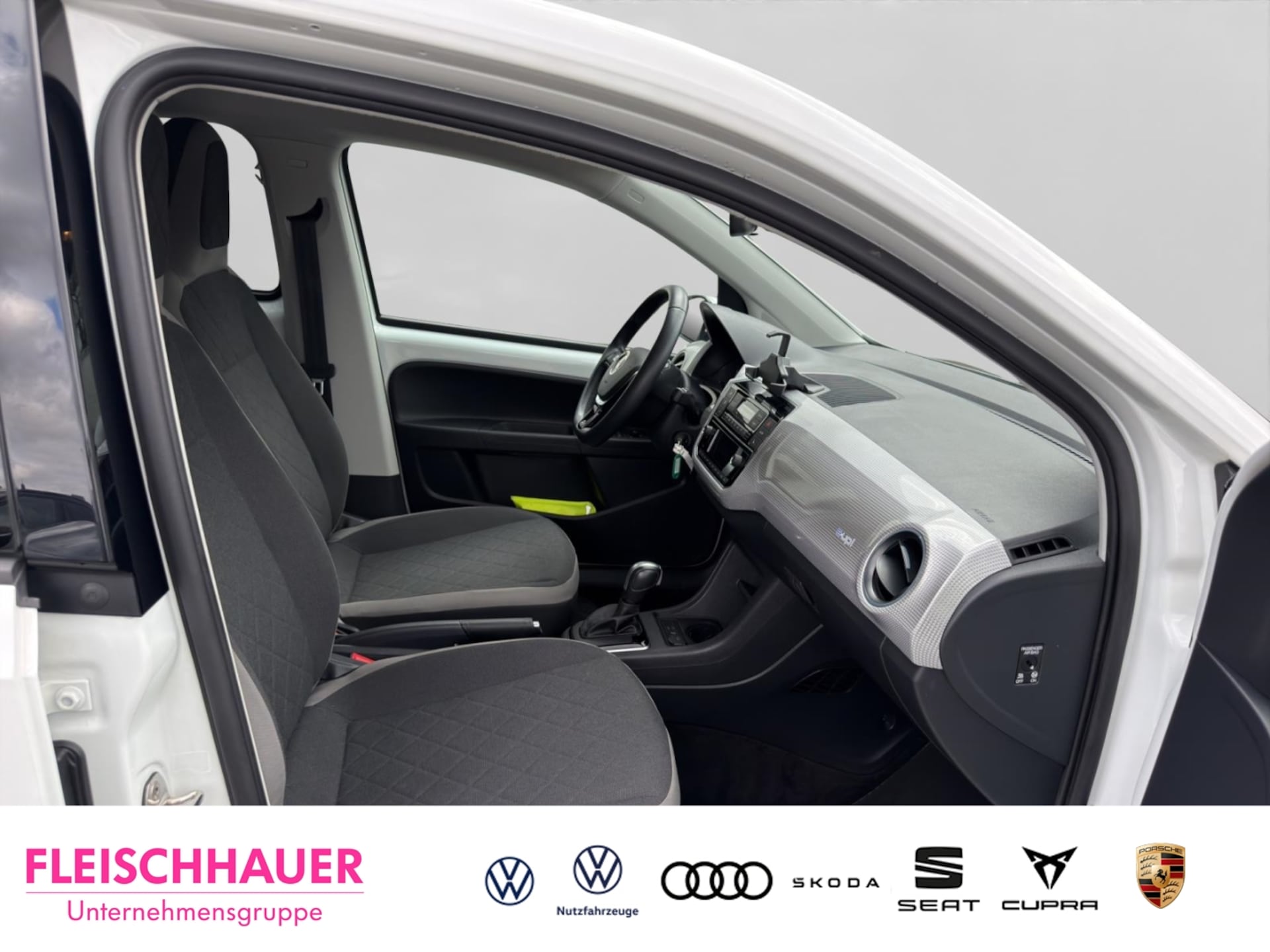 Volkswagen e-up! Style "Plus"
