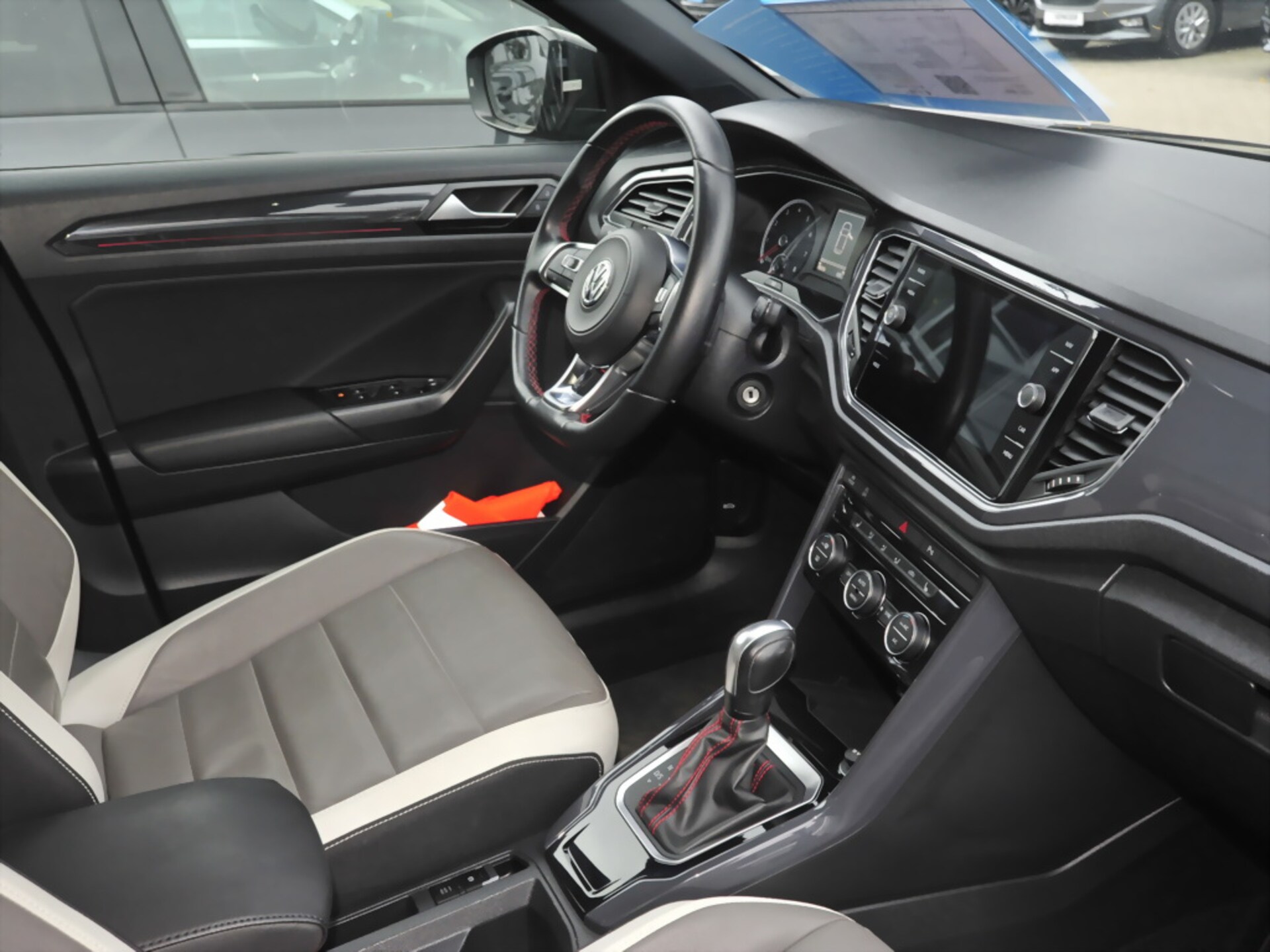 Volkswagen T-Roc Sport