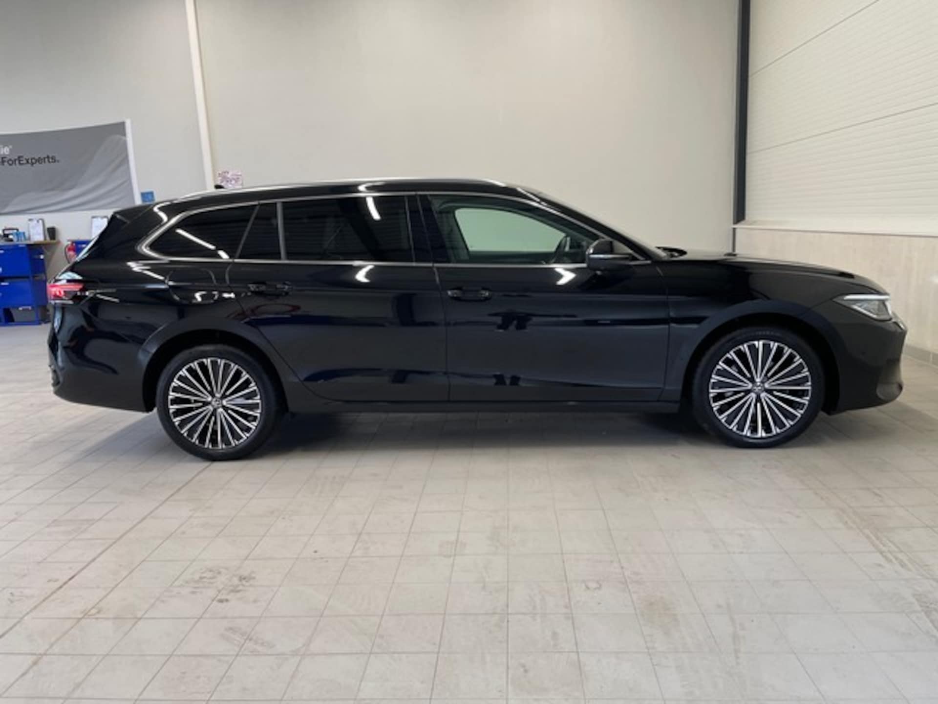Volkswagen Passat Elegance