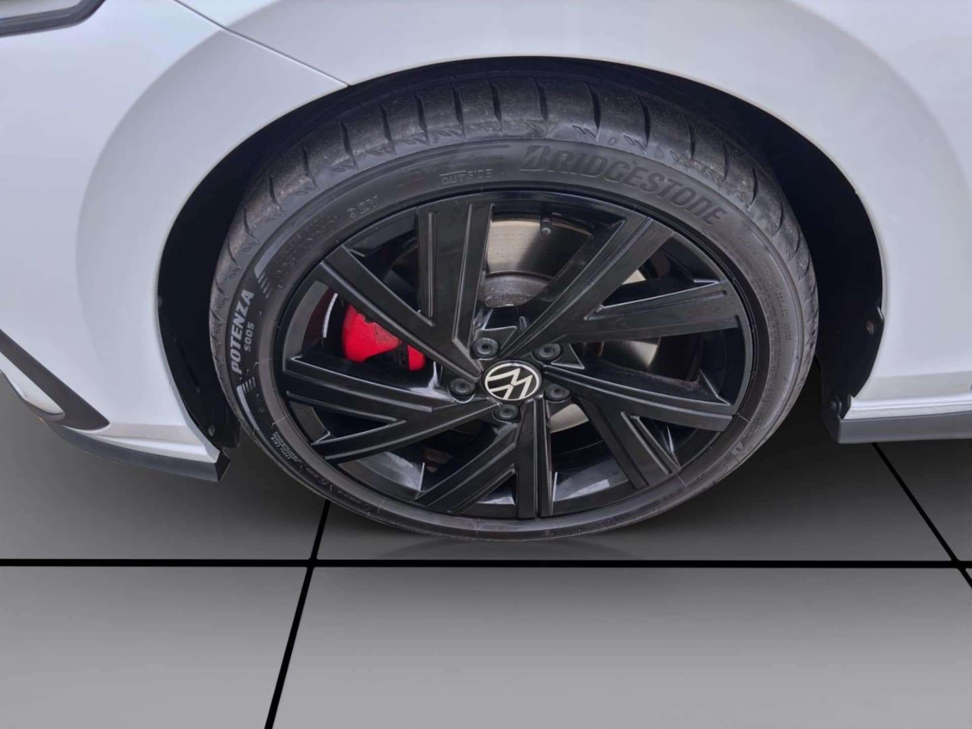 Volkswagen Golf GTI
