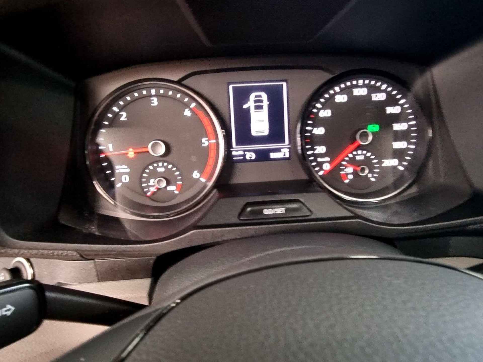 Volkswagen Crafter Kasten mittlerer Radstand