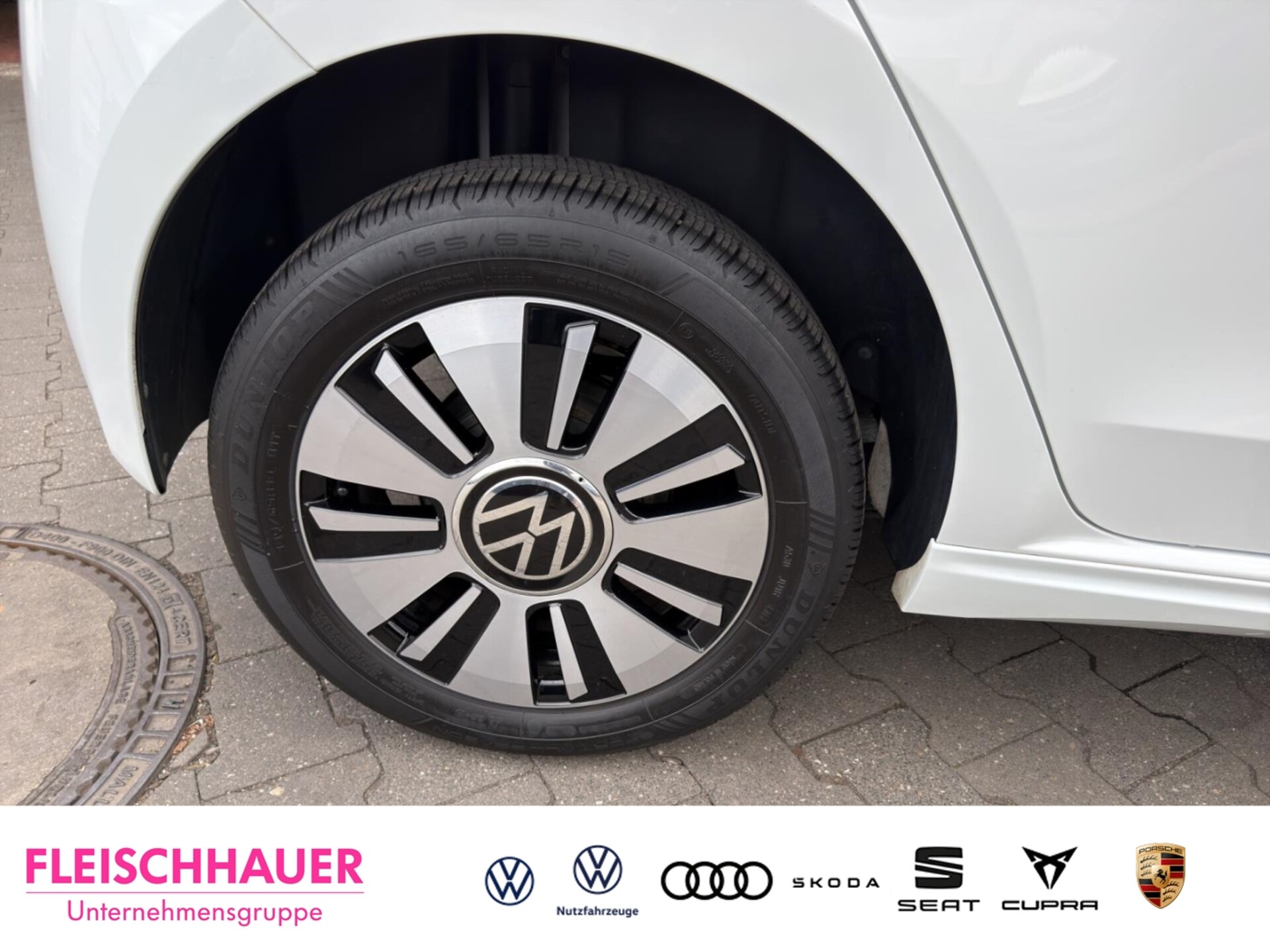Volkswagen e-up! Style "Plus"