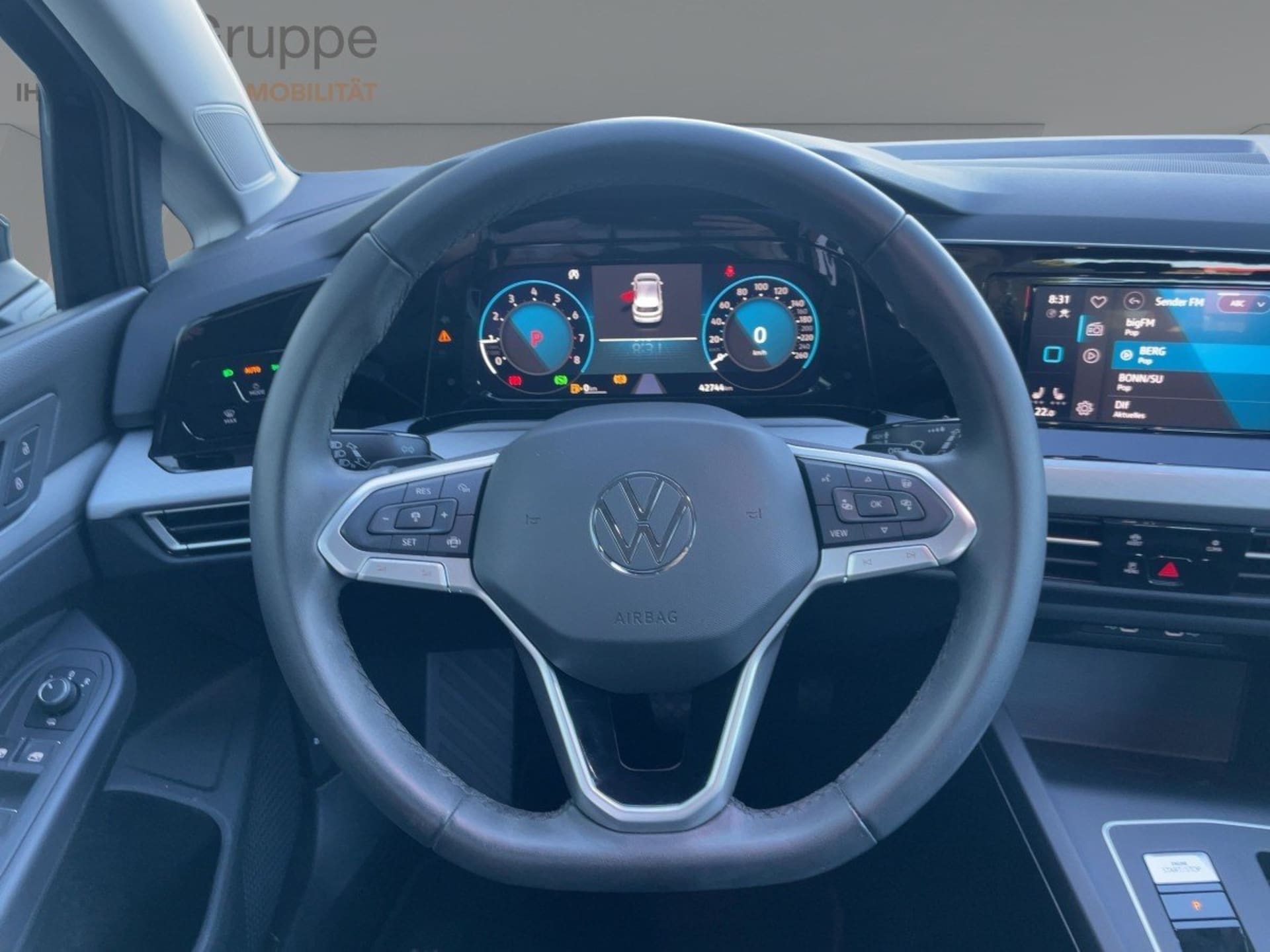 Volkswagen Golf Life