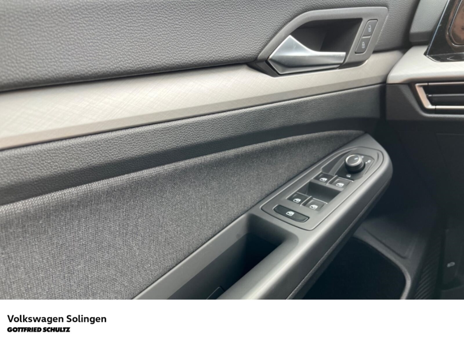 Volkswagen Golf Variant – Bild 10