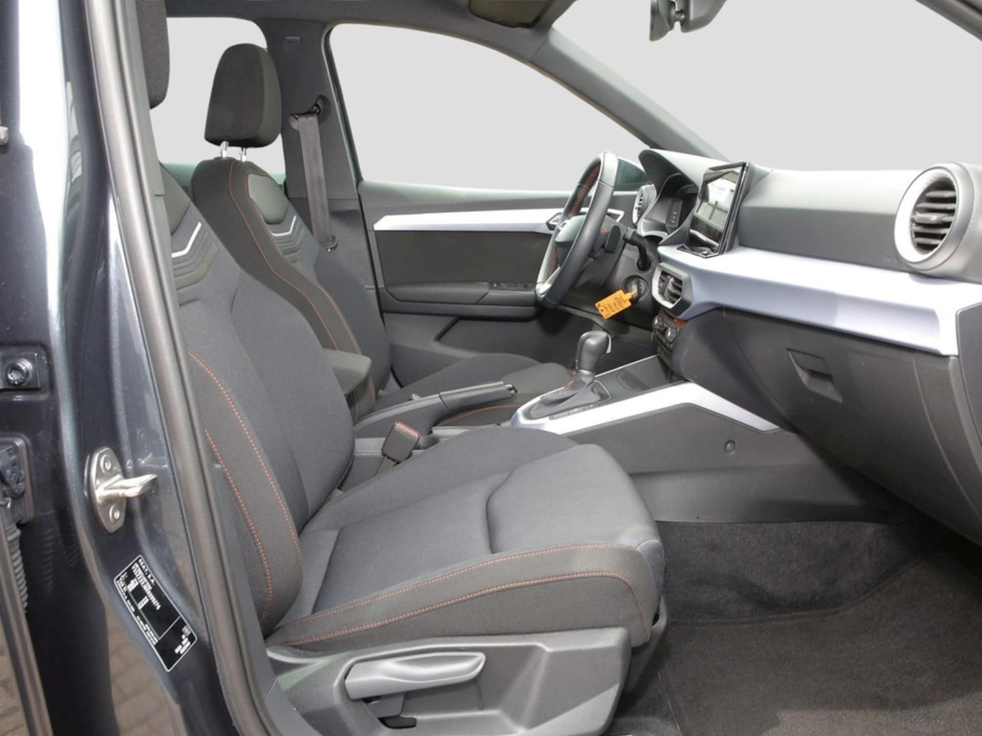 SEAT Arona FR