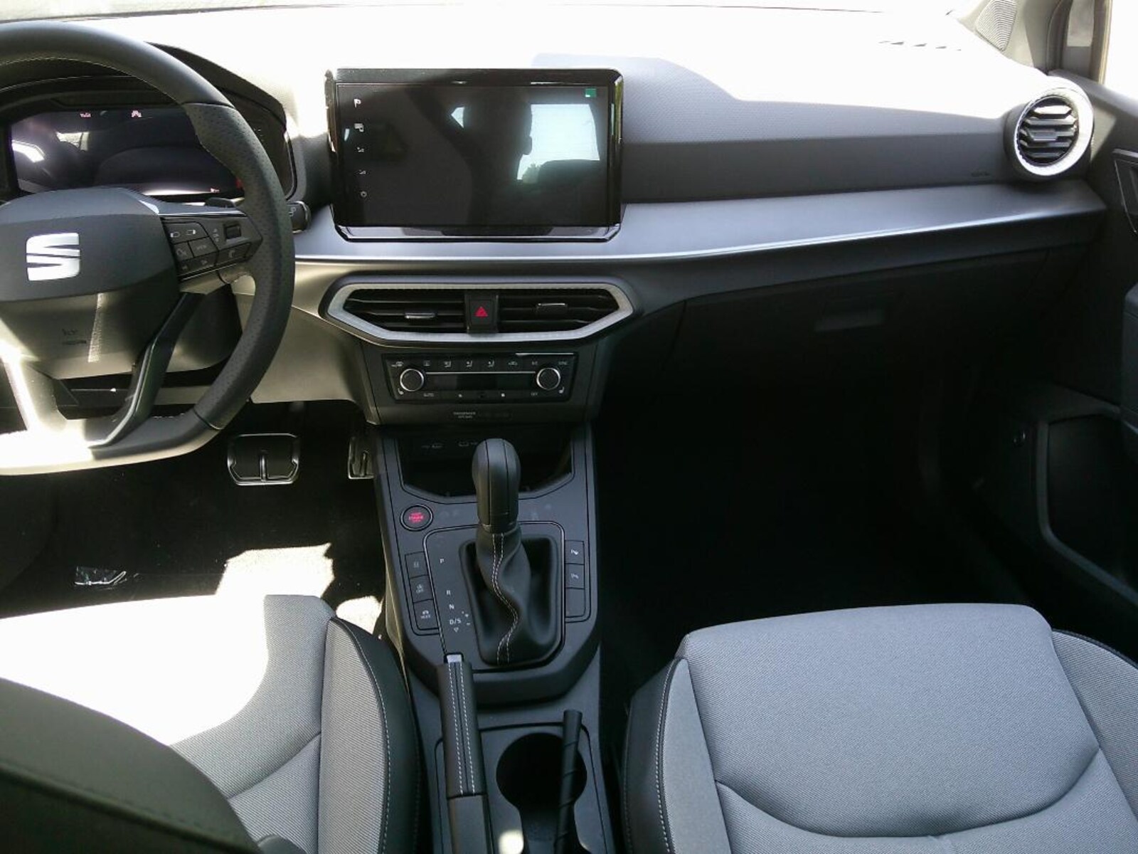 SEAT Arona – Bild 11