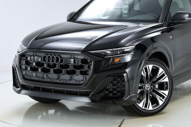 2026 Audi Q8