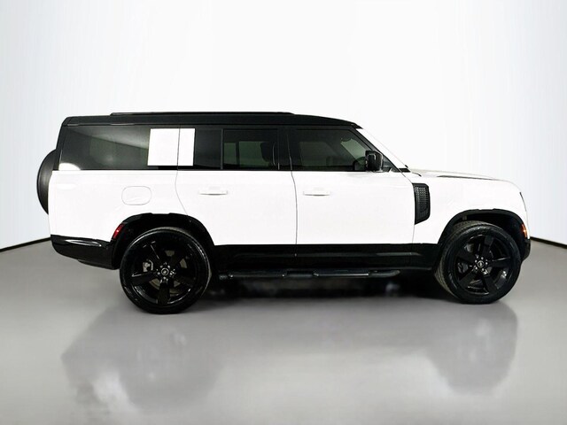 2025 Land Rover Defender