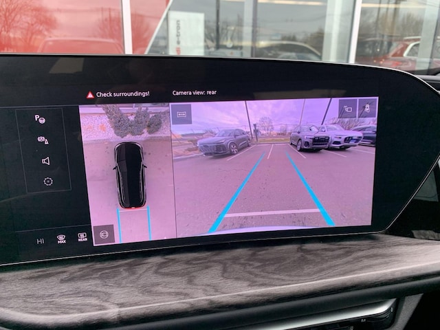 2025 Audi New Q5 Premium Plus - Photo 14