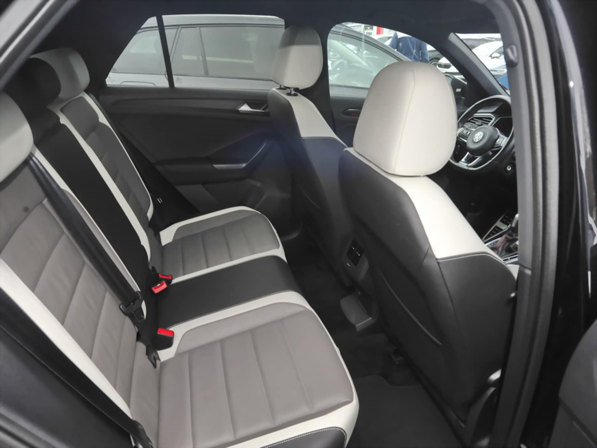 Volkswagen T-Roc Sport