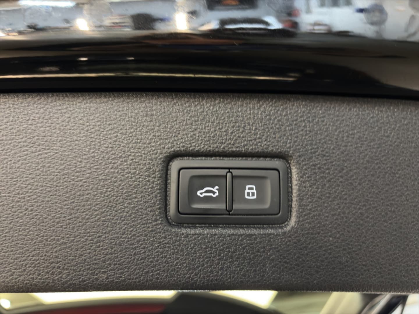Bild über Audi Q7 SUV S line 50 TDI quattro tiptronic - für weitere Informationen kontaktieren Sie den Audi Partner