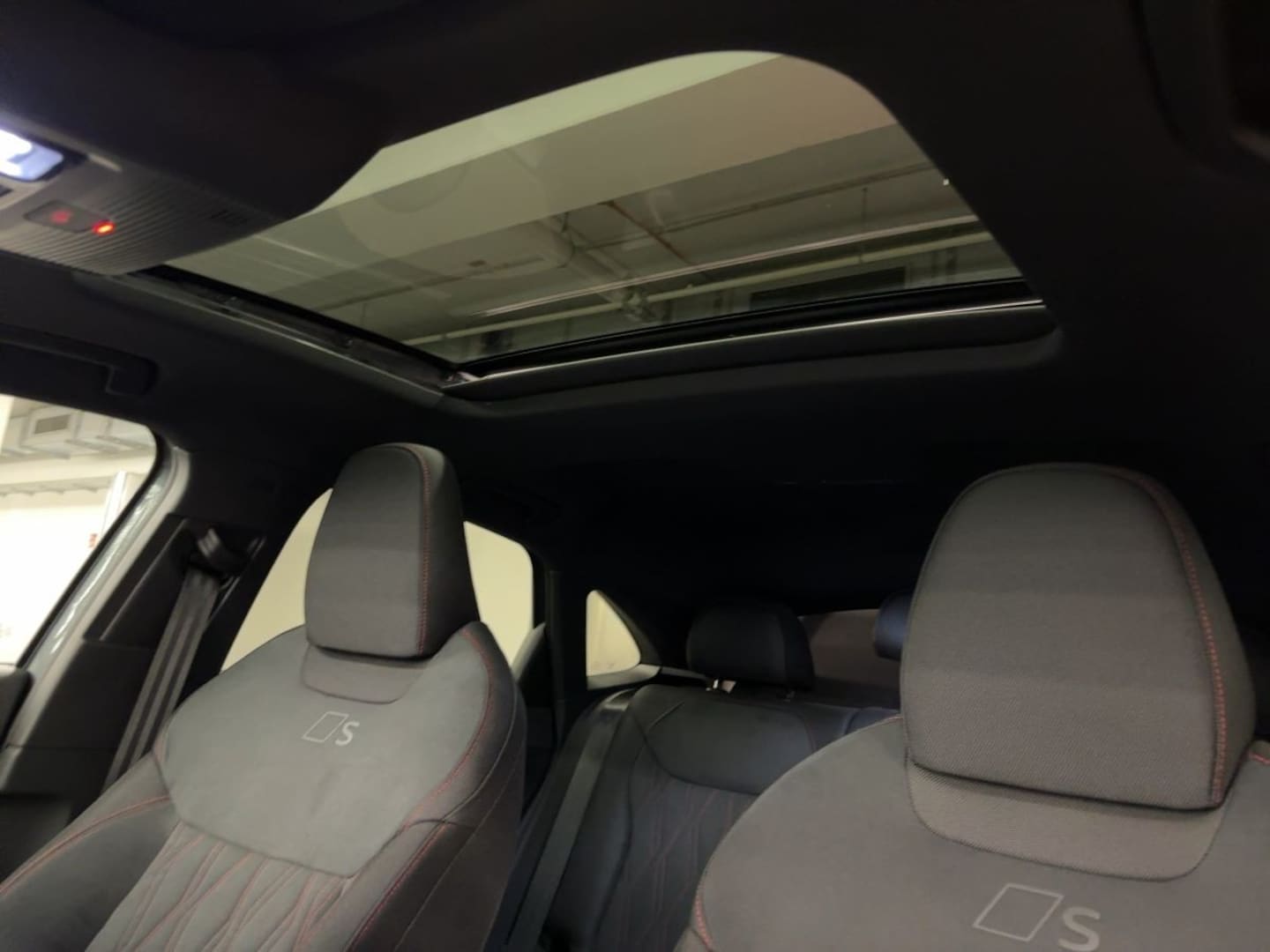 Bild über Audi Q3 Sportback e-hybrid e-hybrid 200 kW S tronic - für weitere Informationen kontaktieren Sie den Audi Partner