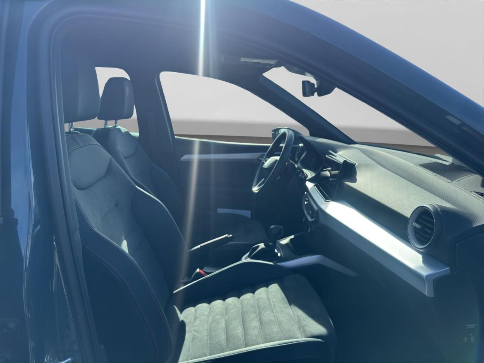 SEAT Arona – Bild 14