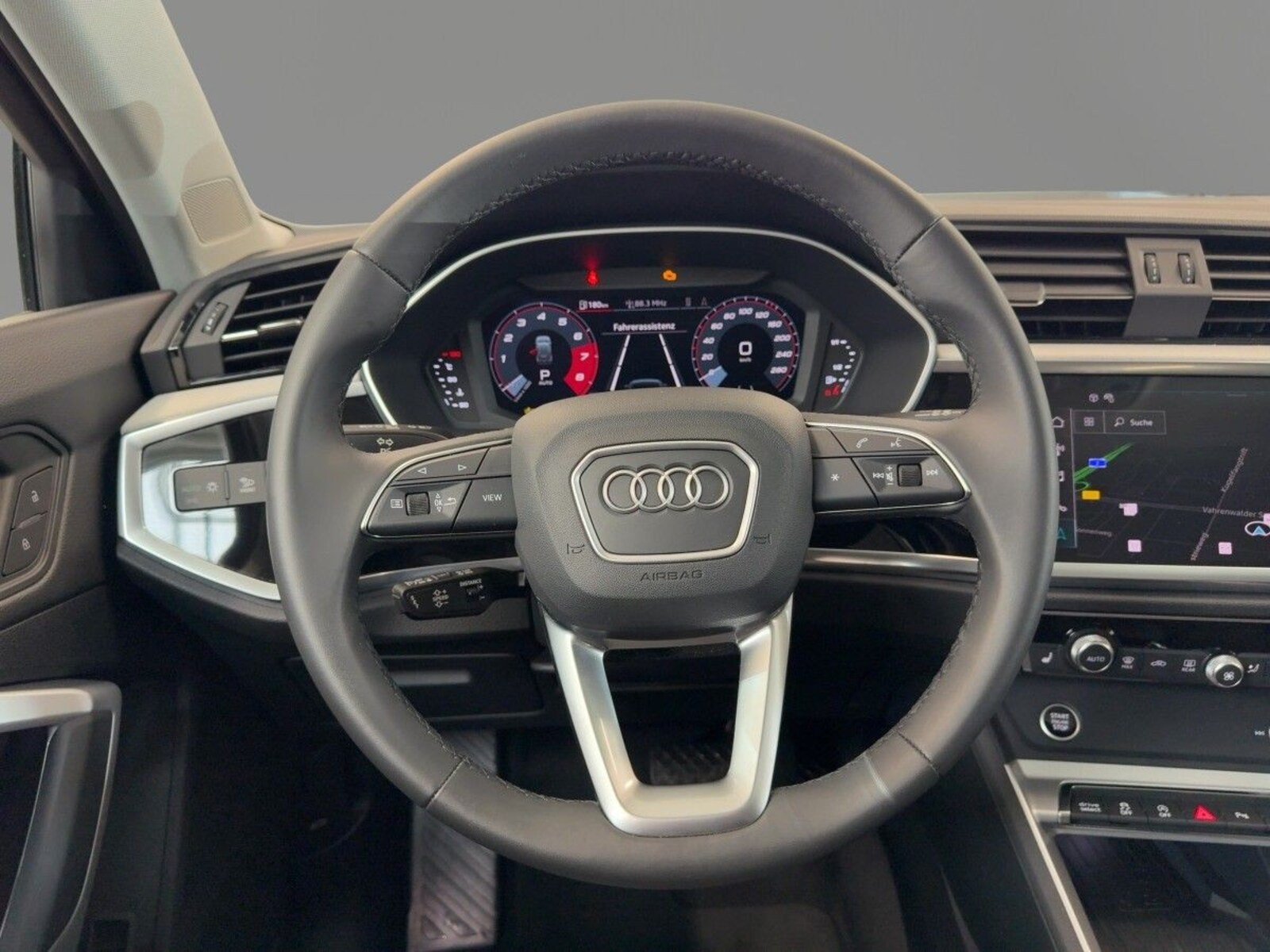 Audi Q3 – Bild 10