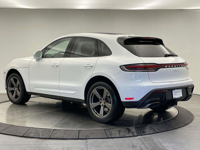 2025 Porsche Macan