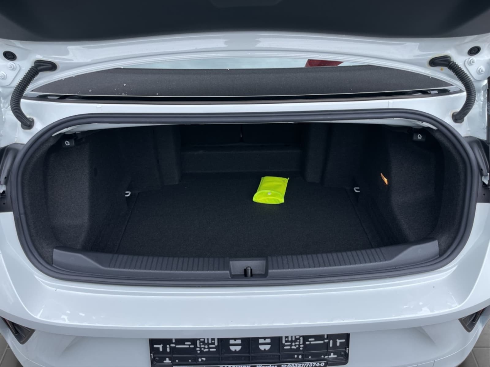 Volkswagen T-Roc Cabriolet – Bild 15