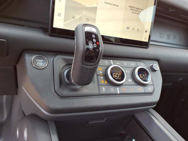 2025 Land Rover Defender X-Dynamic SE - Photo 30