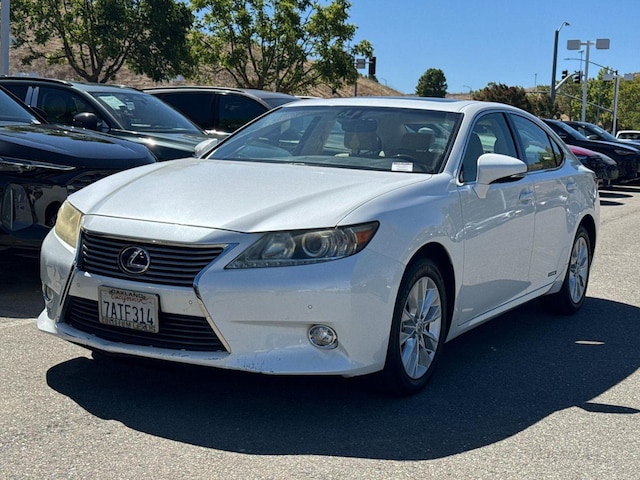 2013 Lexus ES 300h