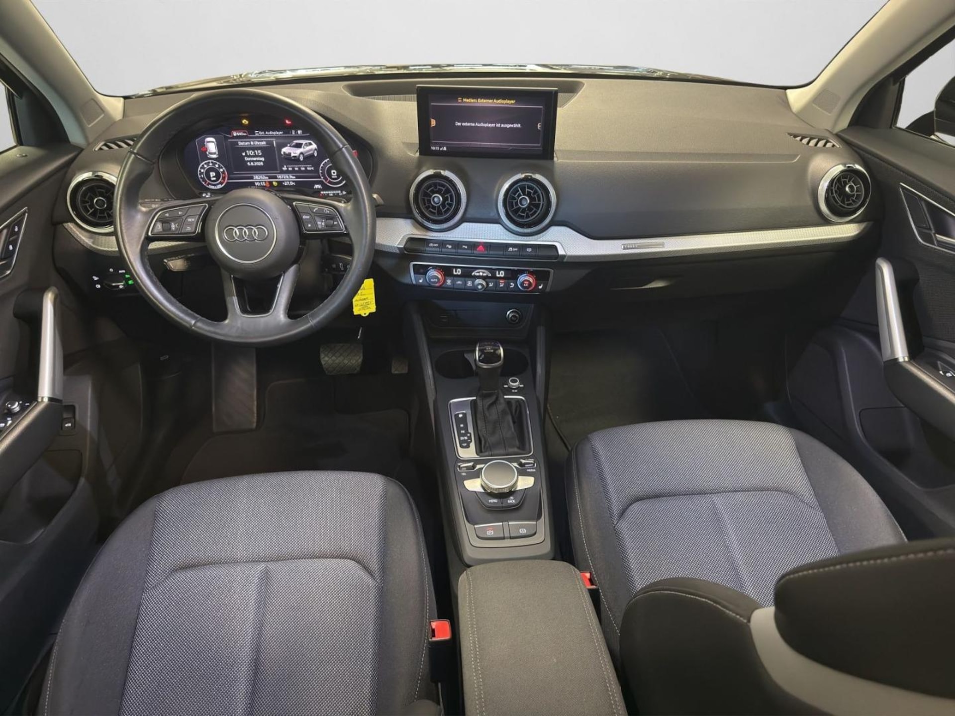 Audi Q2 S line
