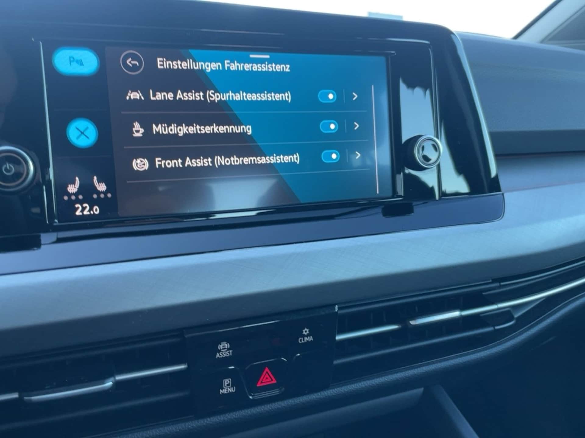 Volkswagen Golf Life