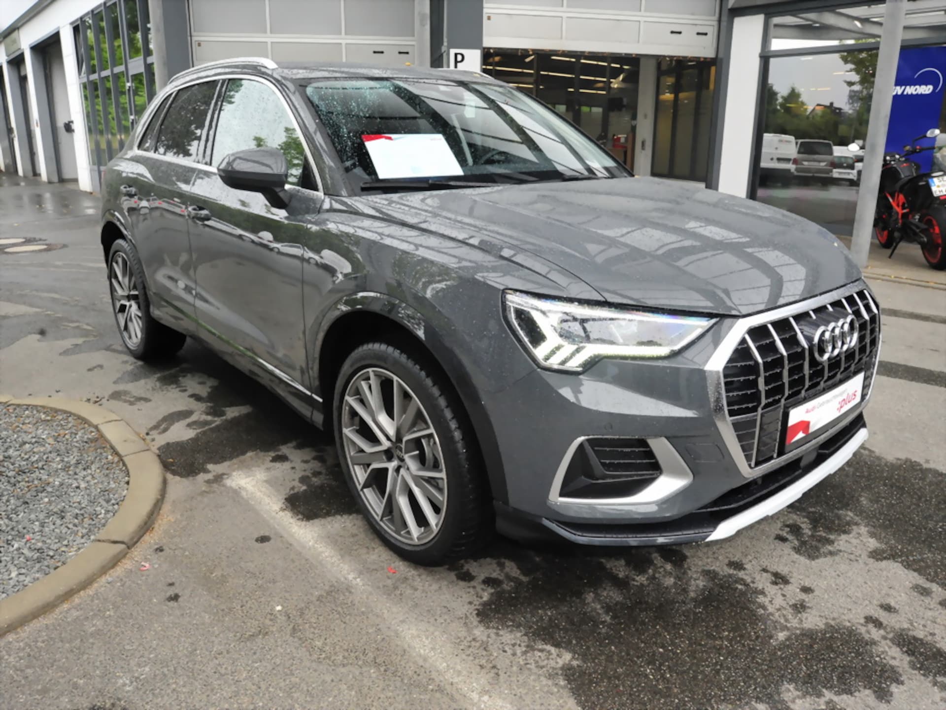 Audi Q3 SUV advanced