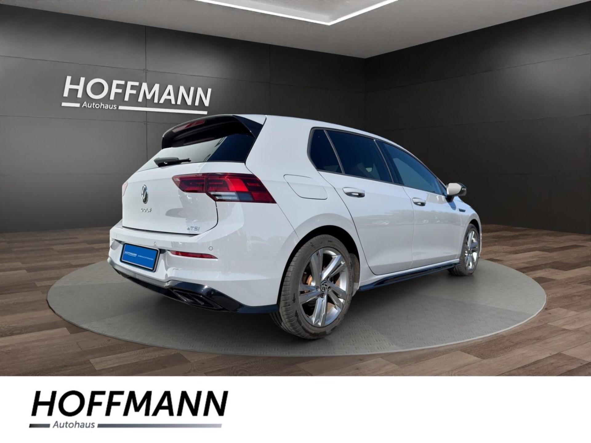 Volkswagen Golf R-Line