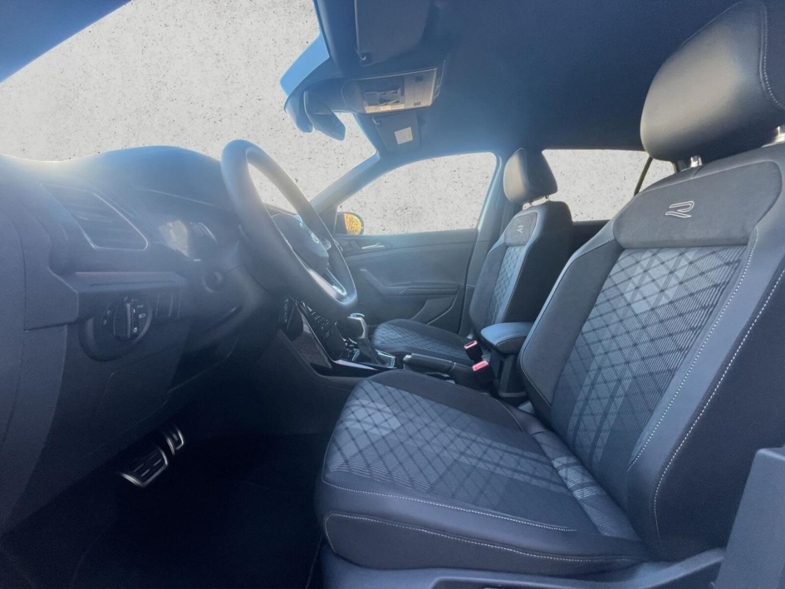 Volkswagen T-Cross – Bild 9