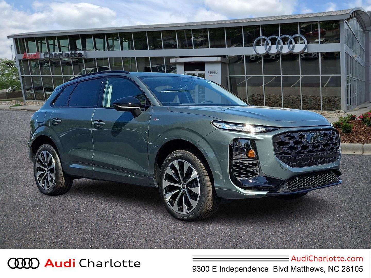 2026 Audi Q3 S line quattro's photo