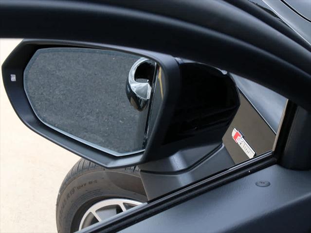 2025 AUDI Q3 - Image 25