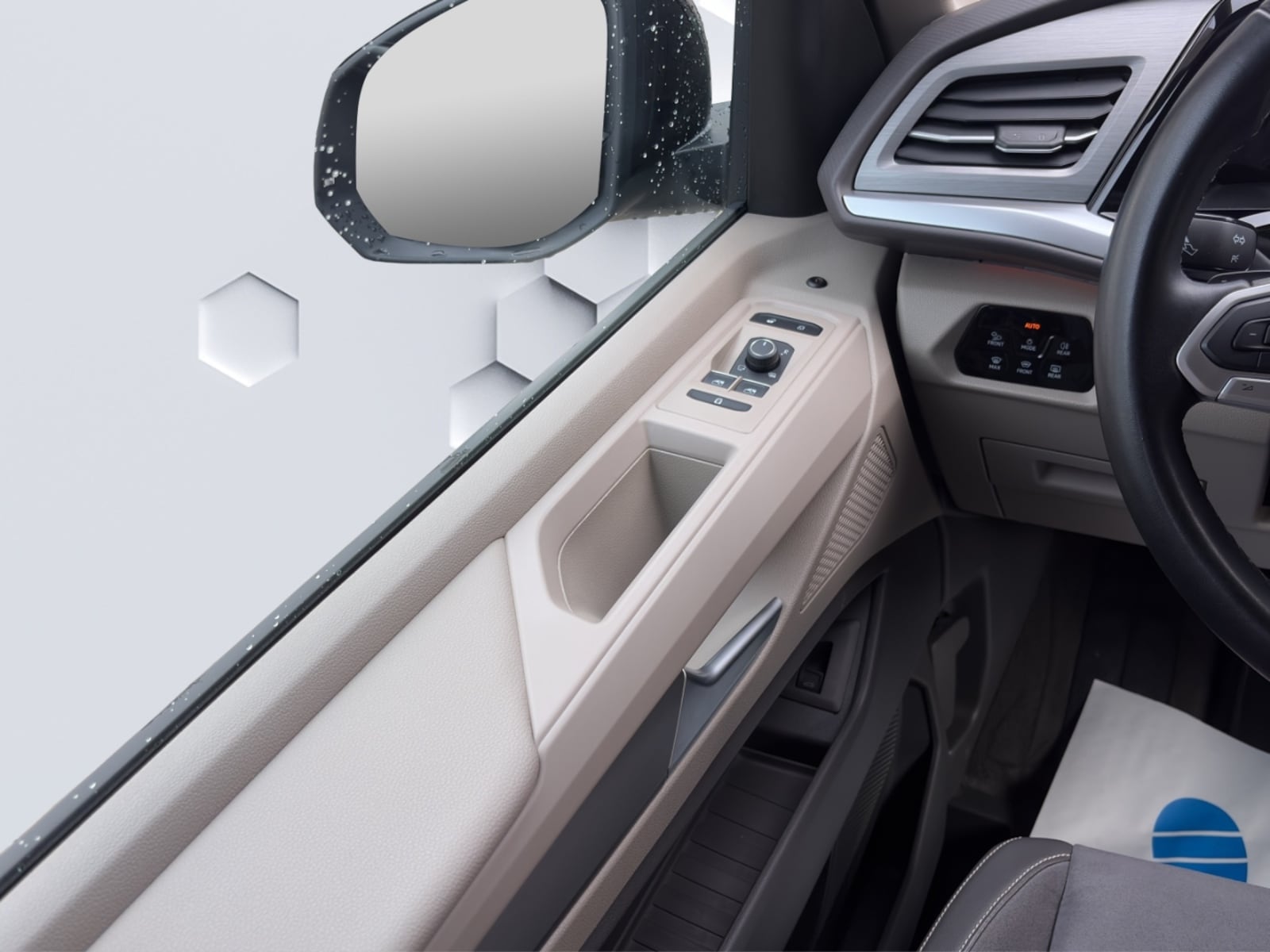 Volkswagen Multivan Langversion – Bild 12