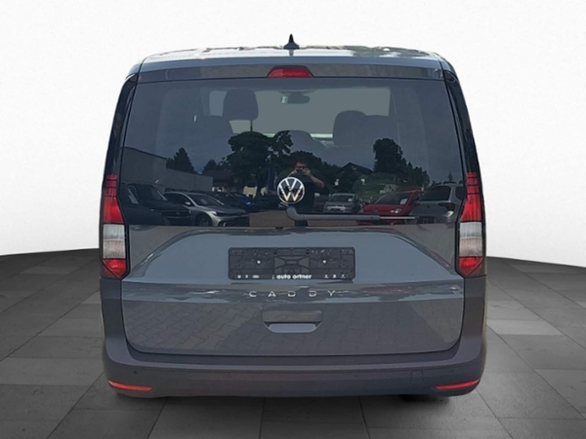 Volkswagen Caddy Basis-Modell
