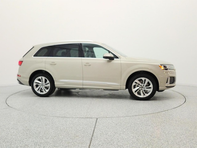 2023 Audi Q7