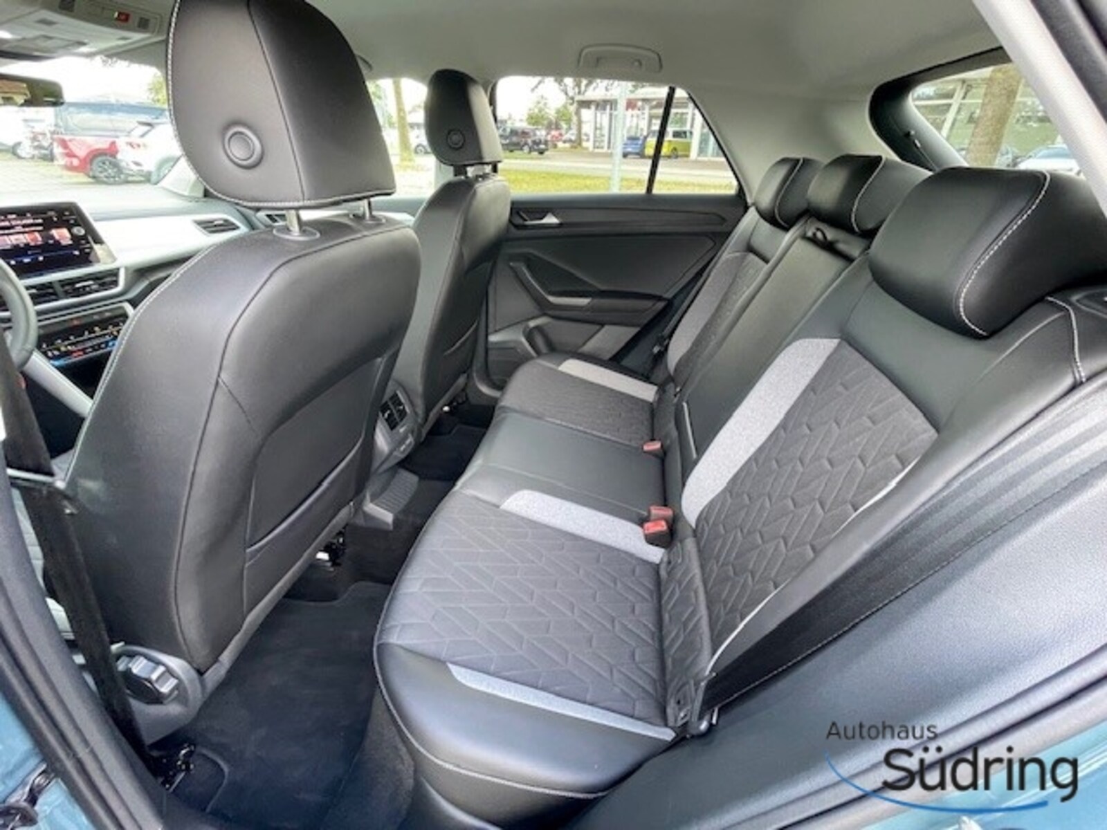 Volkswagen T-Roc – Bild 11