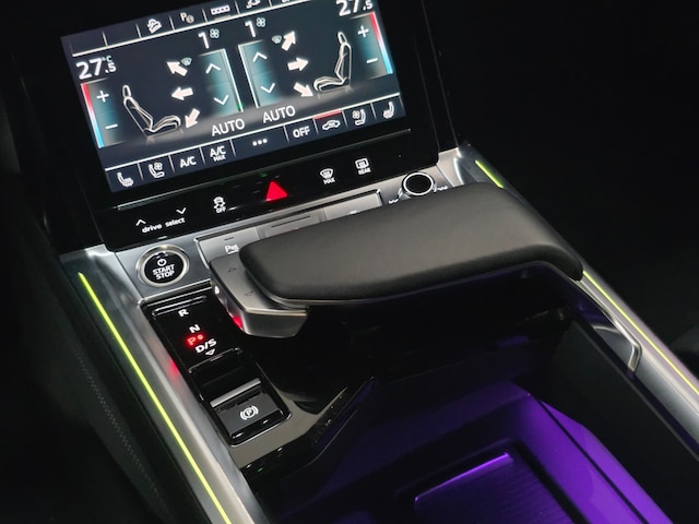 Audi e-tron Sportback 10