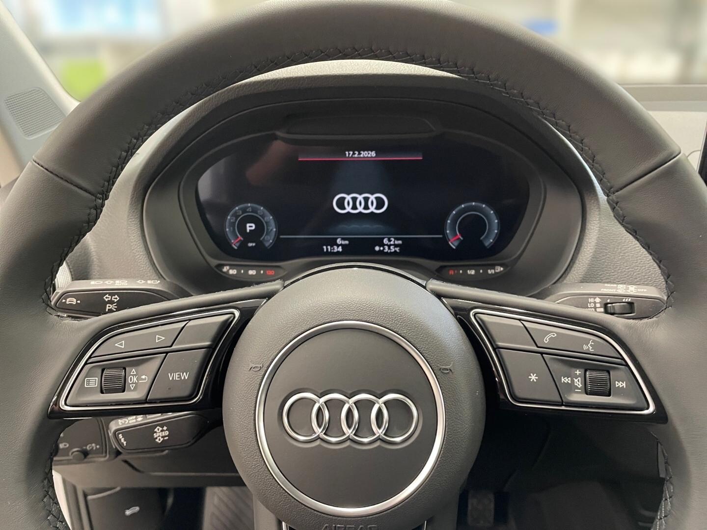 Bild über Audi Q2 S line 35 TFSI S tronic - für weitere Informationen kontaktieren Sie den Audi Partner
